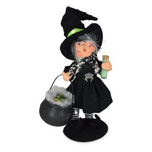 NWT Annalee Retired Ghostly Hag With Frog, Cauldron & Magic Potion